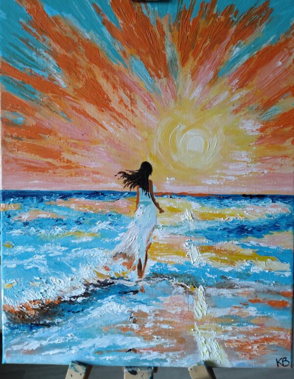 Acrylgemälde "Die Frau am Meer", 50x40 cm, zeigt eine Frau am Ufer in leuchtenden Blau-, Orange- und Gelbtönen, mit dynamischem Himmel und ruhigem Meer.